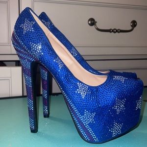 July 4th Stars and Stripes platform heels almost new!